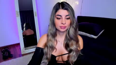 Snapshot of queenofyouredreams chatting on April 12, 2026, 10:26 pm Queennofyuredreams online show from April 12, 2026, 10:26 pm