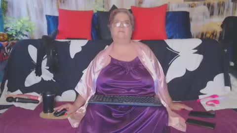 QueenPammy online show from March 23, 2026, 6:39 am