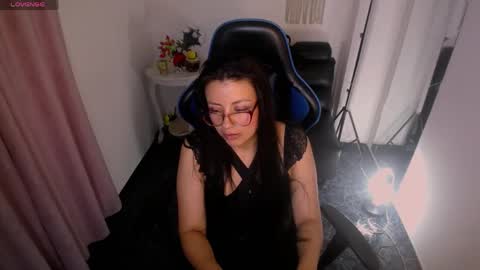 Snapshot of queenrose94 chatting on June 3, 2026, 8:58 pm queenrose94 online show from June 3, 2026, 8:58 pm