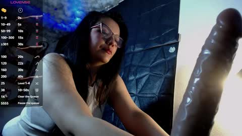 Snapshot of queenrose94 chatting on June 6, 2026, 2:44 pm queenrose94 online show from June 6, 2026, 2:44 pm