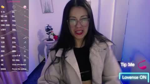 Snapshot of queenrose94 chatting on July 4, 2026, 4:46 pm queenrose94 online show from July 4, 2026, 4:46 pm