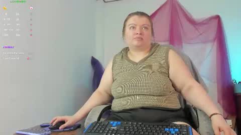 Snapshot of queensami7 chatting on June 29, 2026, 2:18 am Samantha online show from June 29, 2026, 2:18 am