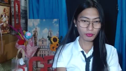 Snapshot of queensteffi chatting on December 10, 2024, 10:37 pm queensteffi online show from December 10, 2024, 10:37 pm