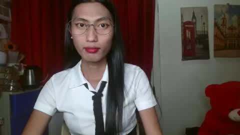 Snapshot of queensteffi chatting on November 2, 2025, 10:06 am queensteffi online show from November 2, 2025, 10:06 am