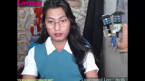 Snapshot of queensteffi chatting on June 5, 2026, 6:35 pm queensteffi online show from June 5, 2026, 6:35 pm