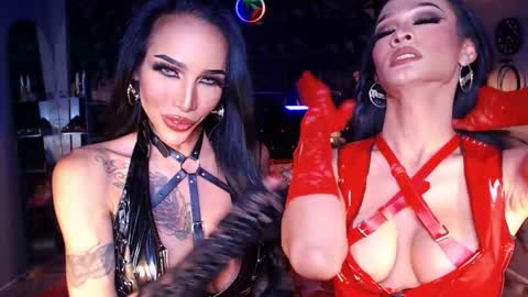 Snapshot of queenvalentinats chatting on February 10, 2025, 11:23 pm ValentinaMoone online show from February 10, 2025, 11:23 pm