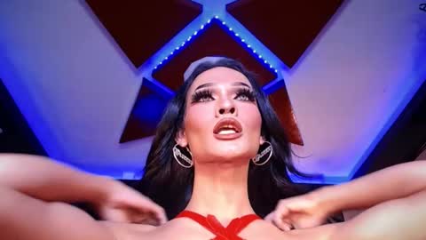 Snapshot of queenvalentinats chatting on February 11, 2025, 2:25 am ValentinaMoone online show from February 11, 2025, 2:25 am