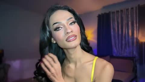 ValentinaMoone online show from August 9, 2026, 12:10 pm