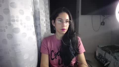 Snapshot of queenvictoria2023 chatting on January 7, 2025, 8:03 am Paola online show from January 7, 2025, 8:03 am