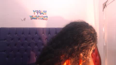 Snapshot of queenwenn chatting on November 2, 2025, 12:46 am queenwenn online show from November 2, 2025, 12:46 am