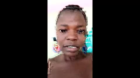 Snapshot of queenzawa chatting on March 23, 2026, 10:08 am queenzawa online show from March 23, 2026, 10:08 am