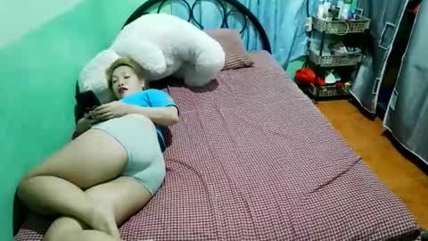 Snapshot of quelly40 chatting on January 31, 2026, 7:11 pm quelly40 online show from January 31, 2026, 7:11 pm