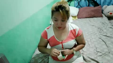 Snapshot of quelly40 chatting on March 3, 2026, 11:16 am quelly40 online show from March 3, 2026, 11:16 am