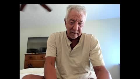 Snapshot of quest_one chatting on September 18, 2025, 7:16 pm Jim online show from September 18, 2025, 7:16 pm