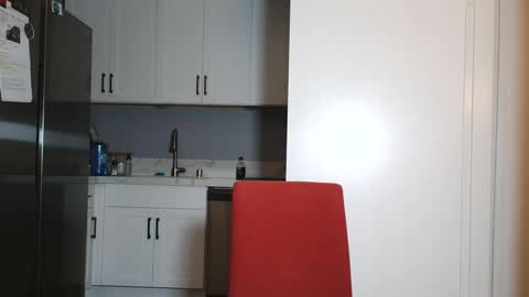 Snapshot of quest_one chatting on October 3, 2025, 2:41 am Jim online show from October 3, 2025, 2:41 am