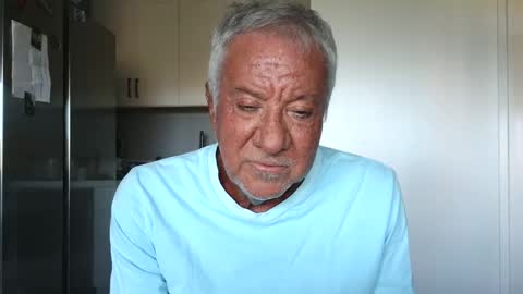 Snapshot of quest_one chatting on October 4, 2025, 11:47 pm Jim online show from October 4, 2025, 11:47 pm