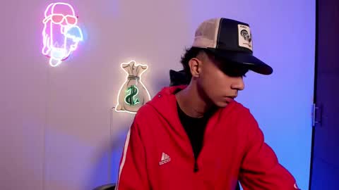 Snapshot of quetzal_coatl_ chatting on November 11, 2025, 8:09 pm quetzal_coatl_ online show from November 11, 2025, 8:09 pm