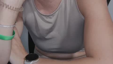 quickgirl_38 online show from April 26, 2026, 5:10 pm