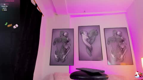 Snapshot of quinnspencer chatting on January 8, 2025, 3:40 am Quinn Spencer online show from January 8, 2025, 3:40 am