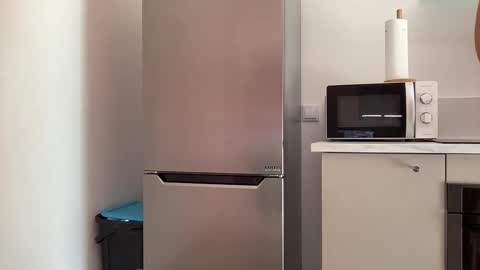 Quinnyelena online show from April 26, 2026, 8:34 am