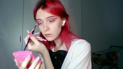 Snapshot of quyenpollio chatting on June 12, 2026, 3:11 pm Lana Pollio online show from June 12, 2026, 3:11 pm
