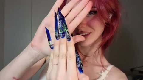Snapshot of quyenpollio chatting on July 17, 2026, 3:18 pm Lana Pollio online show from July 17, 2026, 3:18 pm