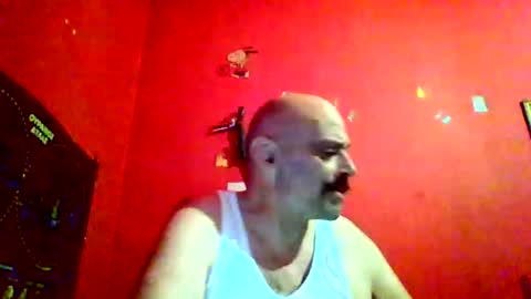 qwertyuiop22348015 online show from February 23, 2026, 6:49 pm