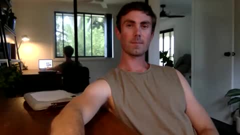 Snapshot of r3ve_ chatting on January 19, 2026, 7:45 am T online show from January 19, 2026, 7:45 am