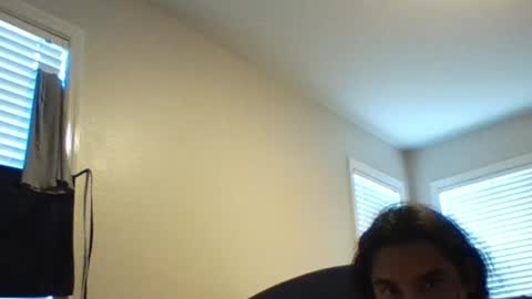 Snapshot of r8drfn89 chatting on January 27, 2025, 4:11 pm Chocol8t online show from January 27, 2025, 4:11 pm