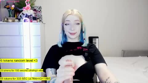- online show from May 1, 2026, 10:14 pm