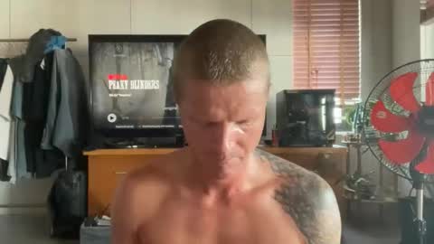 rabbit_eyes69 online show from May 21, 2026, 8:21 am