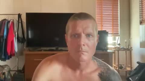 rabbit_eyes69 online show from June 4, 2026, 3:34 am