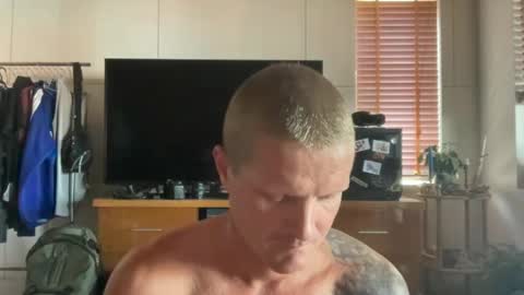 rabbit_eyes69 online show from June 27, 2026, 4:17 am