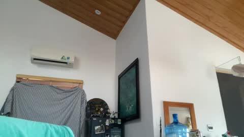rabbit_eyes69 online show from July 10, 2026, 8:50 am