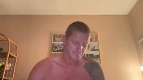 rabbit_eyes69 online show from August 7, 2026, 10:01 pm