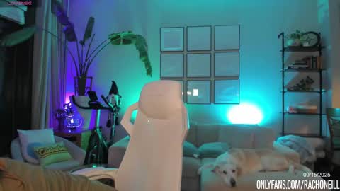 Snapshot of rach_oneill chatting on September 16, 2025, 12:55 am Rach ONeill online show from September 16, 2025, 12:55 am