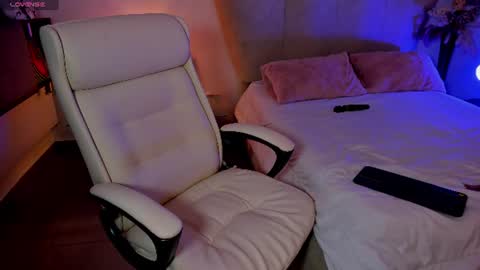 natalia  -  online show from July 26, 2026, 1:36 am