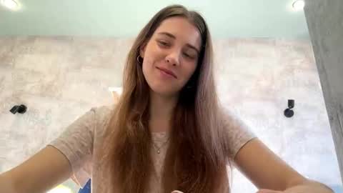 Snapshot of rachaelsalazan chatting on December 16, 2025, 8:30 am Rachael online show from December 16, 2025, 8:30 am