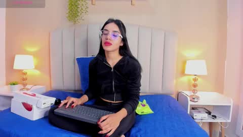 Rachel Donnelly online show from February 3, 2026, 3:59 am