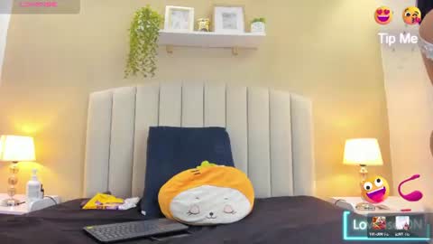 Snapshot of rachel_donnelly chatting on July 25, 2026, 2:53 am Rachel Donnelly online show from July 25, 2026, 2:53 am