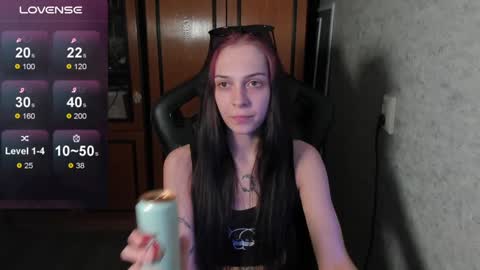 Snapshot of rachel_sharp chatting on January 28, 2025, 8:36 pm Make me cum online show from January 28, 2025, 8:36 pm