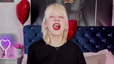 RachelCart online show from February 8, 2025, 3:52 am