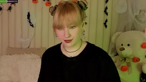 RachelCart online show from October 15, 2025, 3:17 am