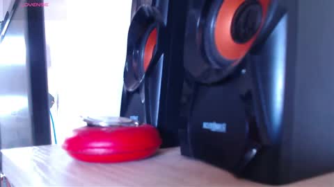 rachell_420 online show from April 27, 2026, 3:32 pm