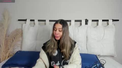 Rachell online show from January 6, 2026, 3:43 am