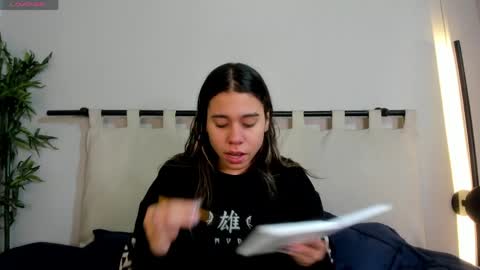 Rachell online show from April 29, 2026, 3:54 am