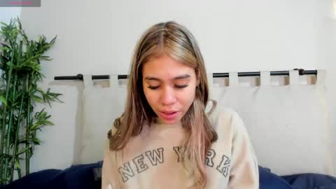 Rachell online show from April 30, 2026, 4:19 am