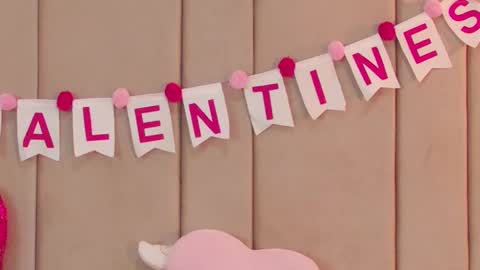 Snapshot of rachell_duque chatting on February 9, 2025, 8:34 pm Rachell online show from February 9, 2025, 8:34 pm