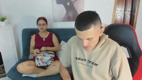 rachell_jacob online show from February 23, 2026, 12:13 pm