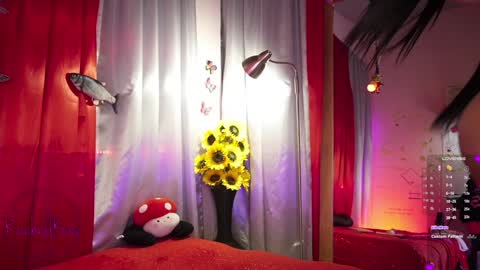 Snapshot of rachellkors_ chatting on January 12, 2025, 8:14 am rachellk online show from January 12, 2025, 8:14 am